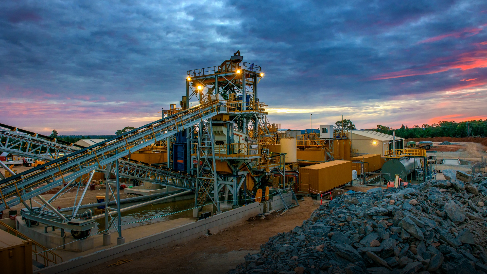 mining equipment leasing